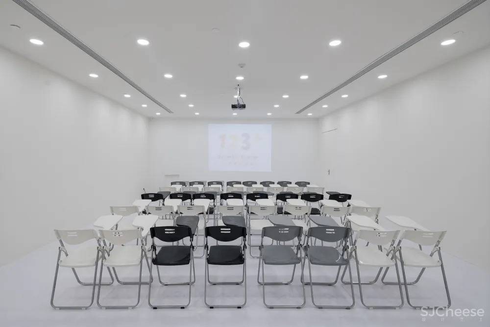 上海智汇成长中心