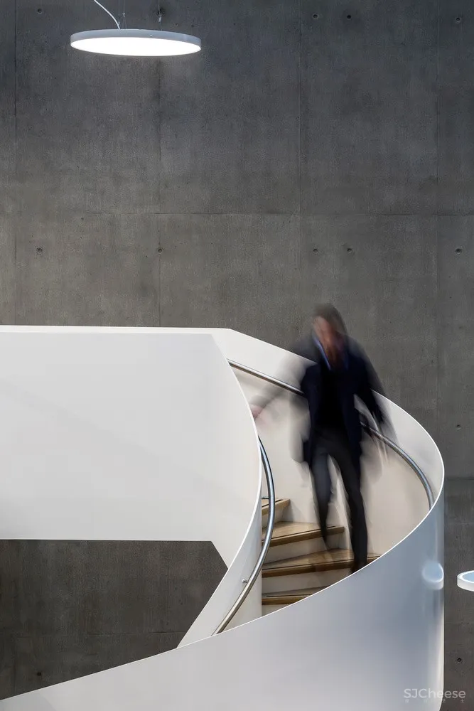 贝叶斯中心 / Bennetts Associates