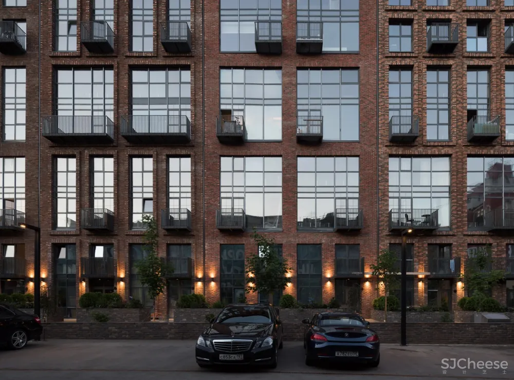 夹层公寓改造 / DNK ag