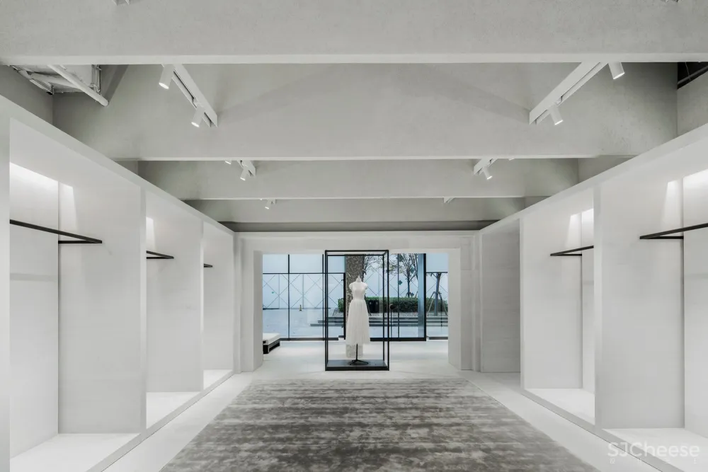 西涛设计工作室:上海 Shine Moda 旗舰店 首