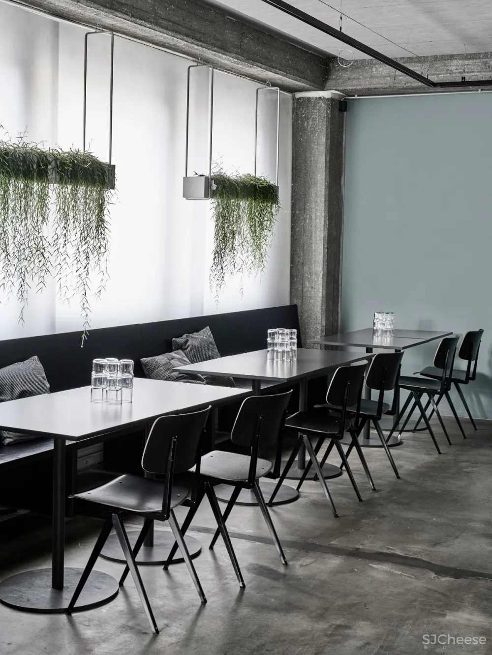 Studio Puisto：工业风格“邻里桑拿” 首