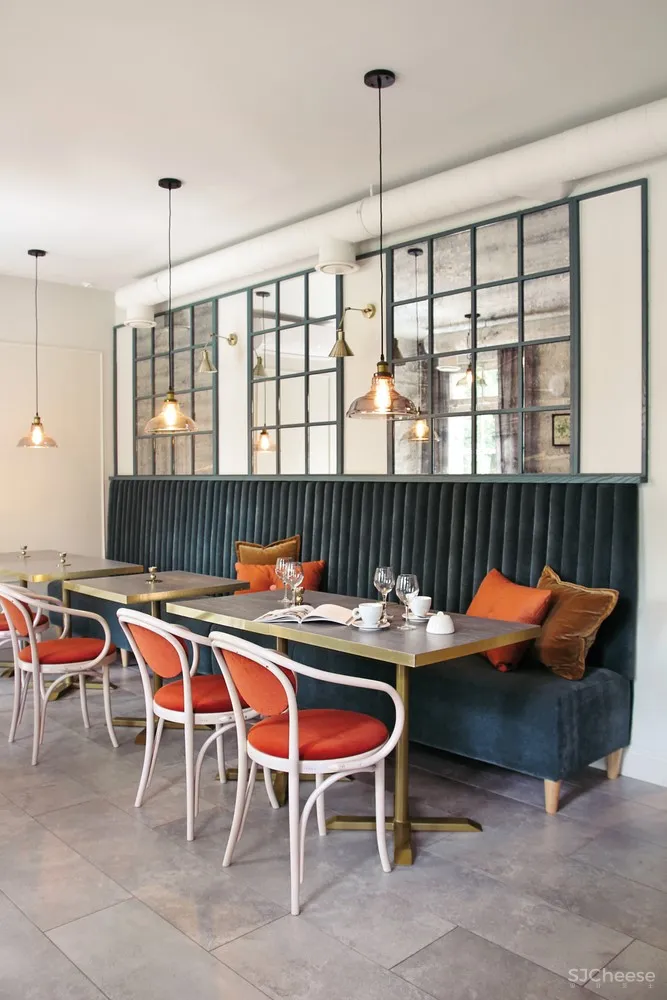 PB STUDIO | 波兰历史建筑扩建成温馨酒店