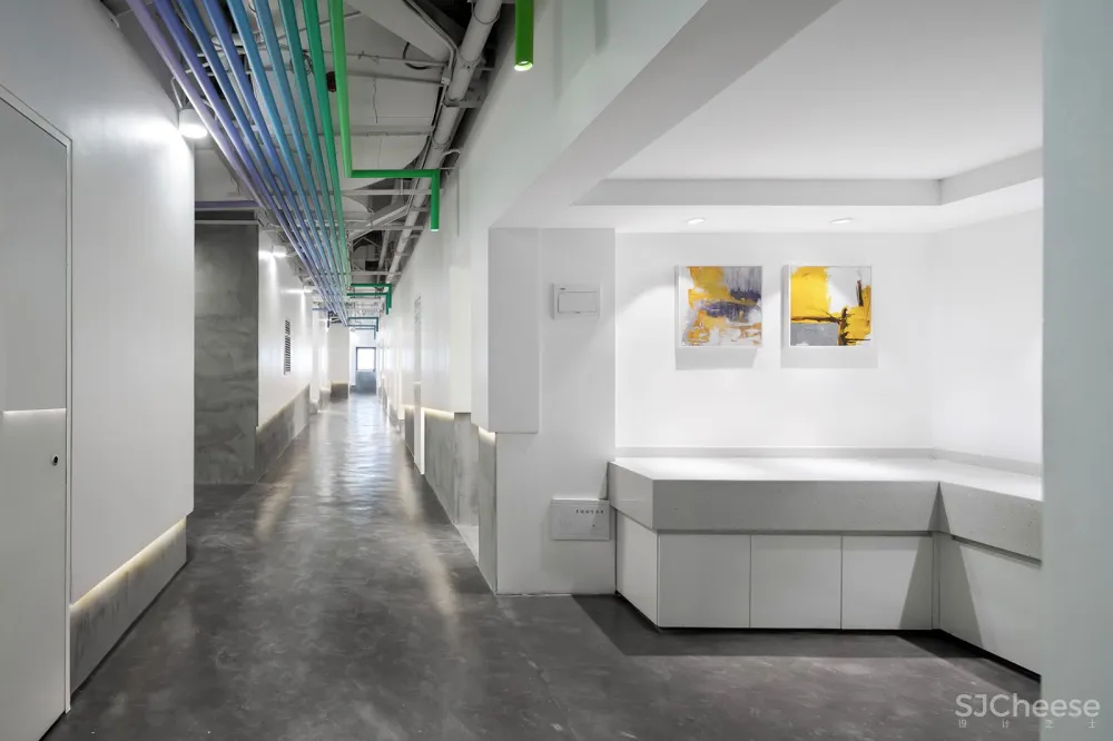 黑家设计:广东 兆阳O立方热点实现社 首