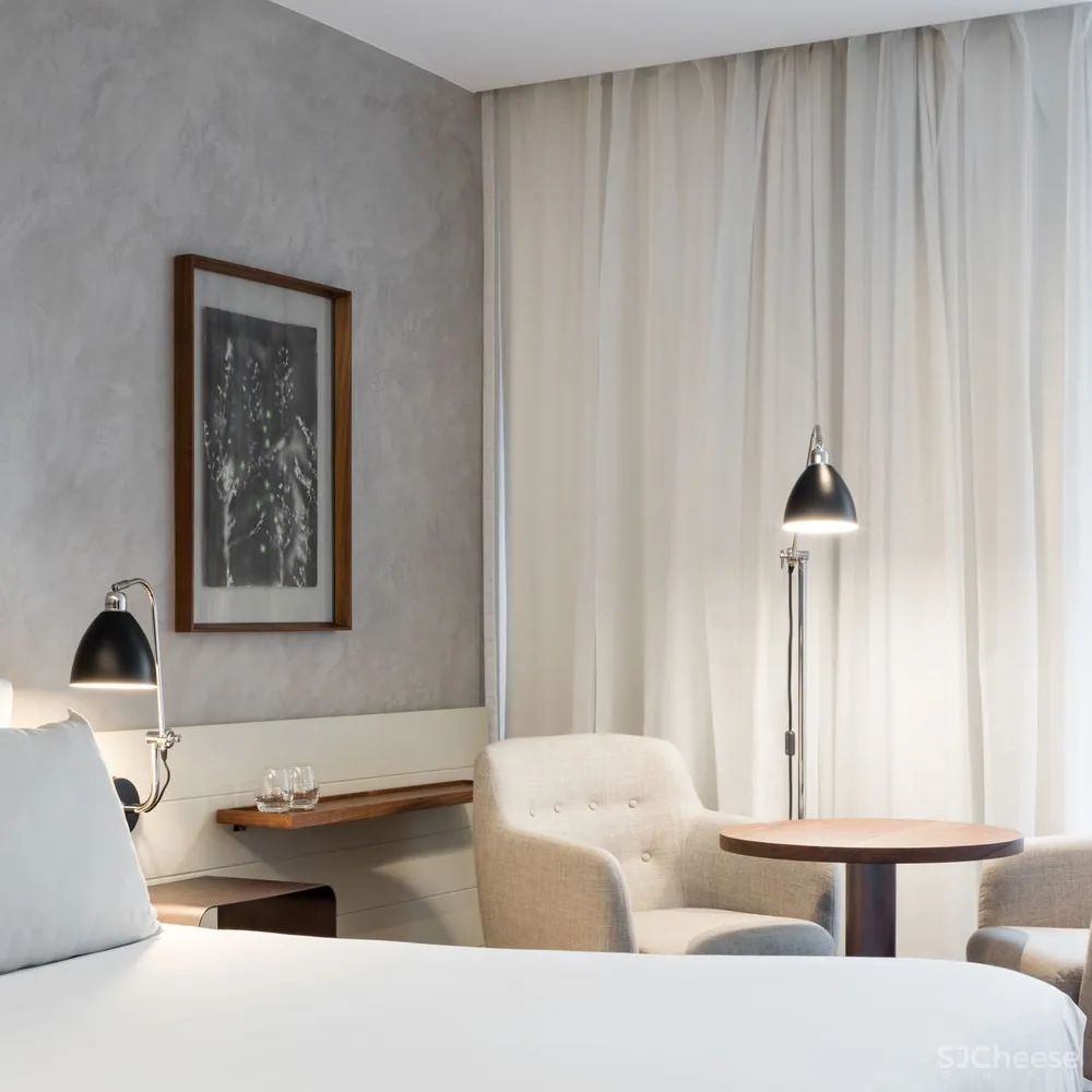 勒克斯公园酒店 / Arquitectos Aliados + PROMONTORIO