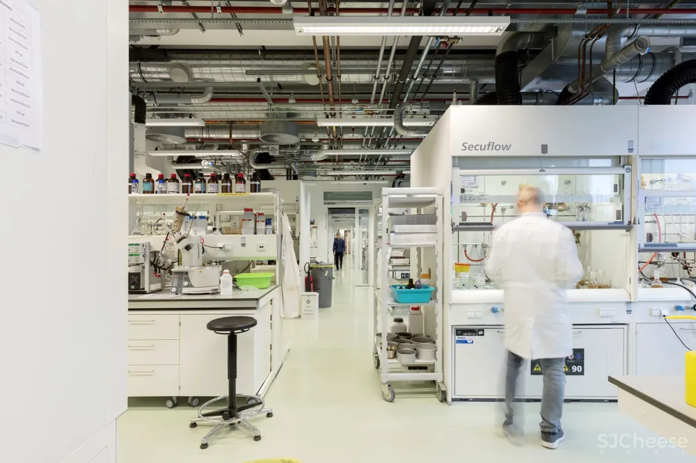 莱顿大学贝塔园区,荷兰 / 瑛泊