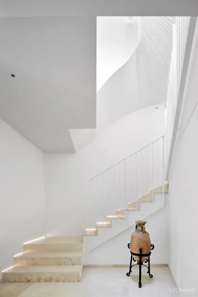 Miel Arquitectos 日光花园景观住宅