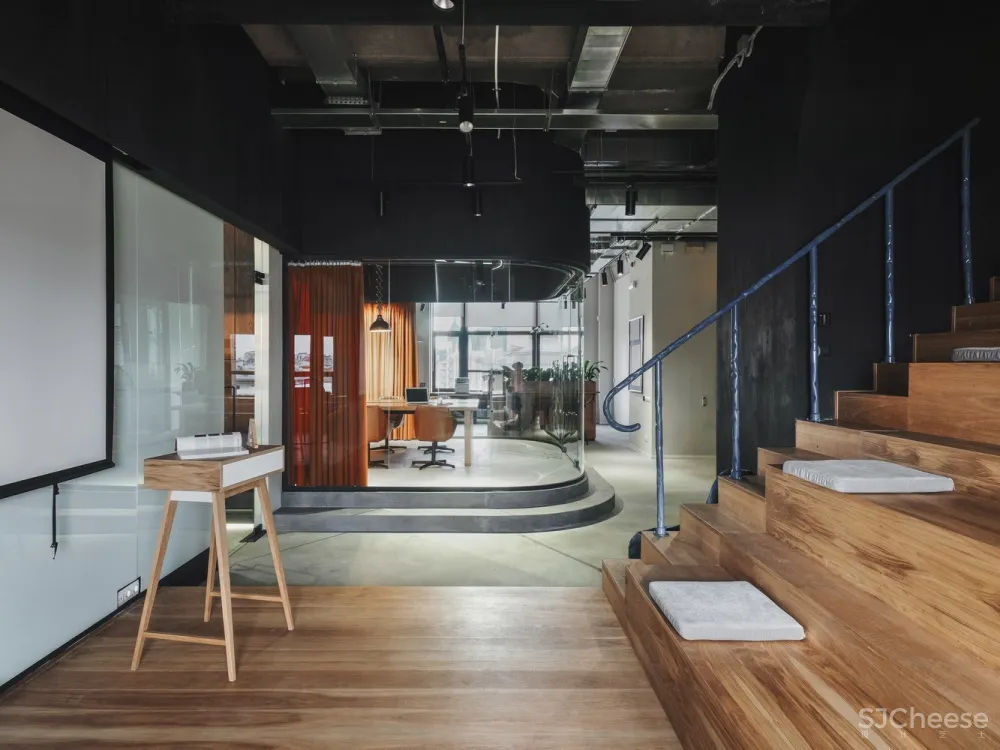 PETSHOP office / PAUM design 首