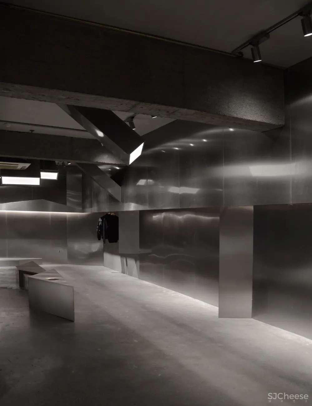 易写男装——魅影重重丨术锐室内设计 首