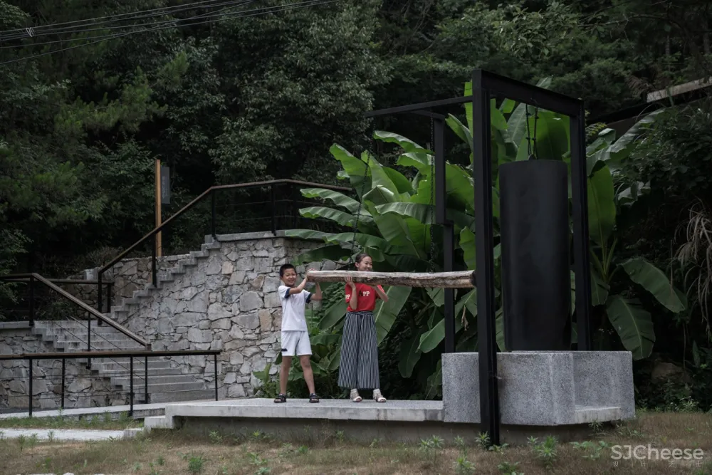 安徽太阳乡财神庙 / 傅英斌