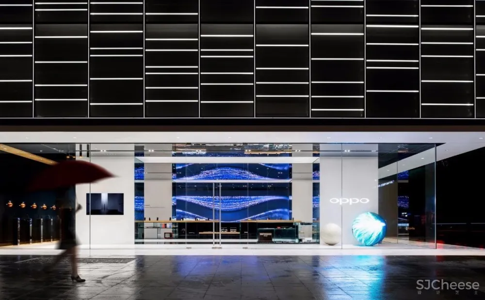 DOMANI东仓新作首发 | OPPO 深圳旗舰店· 透明的存在
