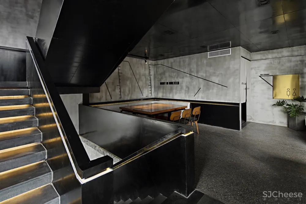 食酒堂精酿吧,海口 / Ly龙丽仁室内设计 首