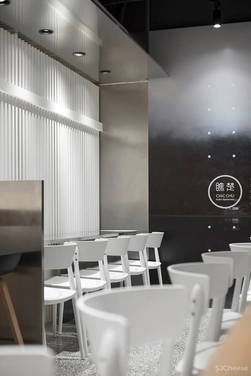 瞧楚,上海 / 众舍空间设计 首