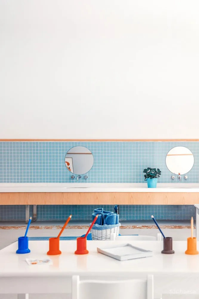 北京亦庄蒙特梭利幼儿园 / ArkA