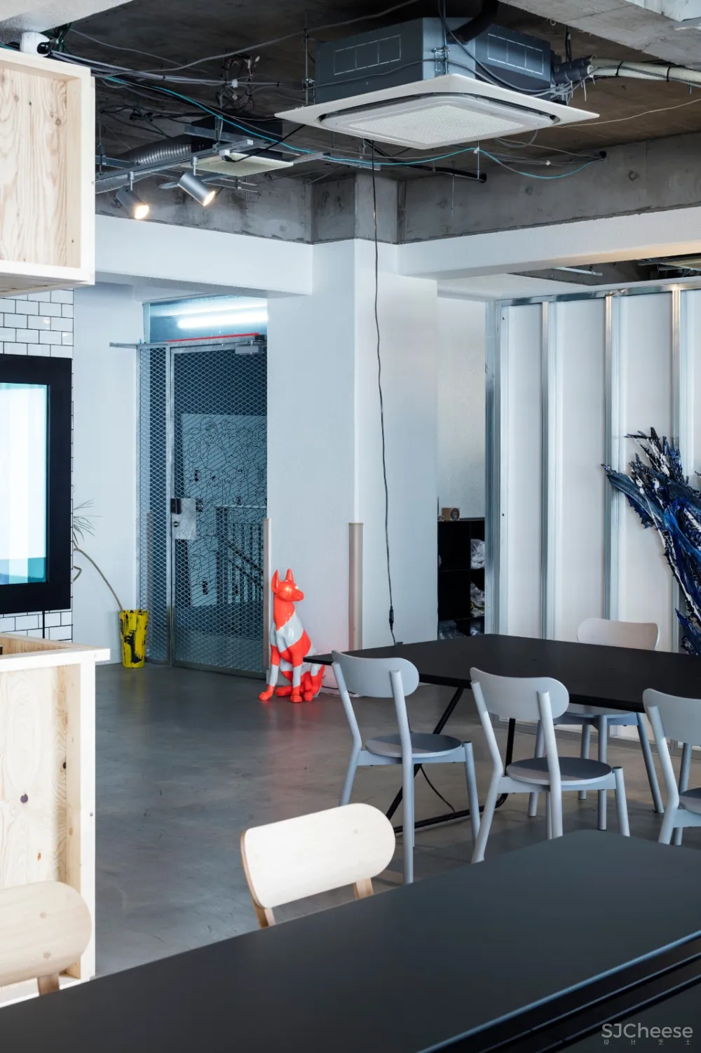 首发 | Assistant设计 Mura-Cekai极简办公空间 首