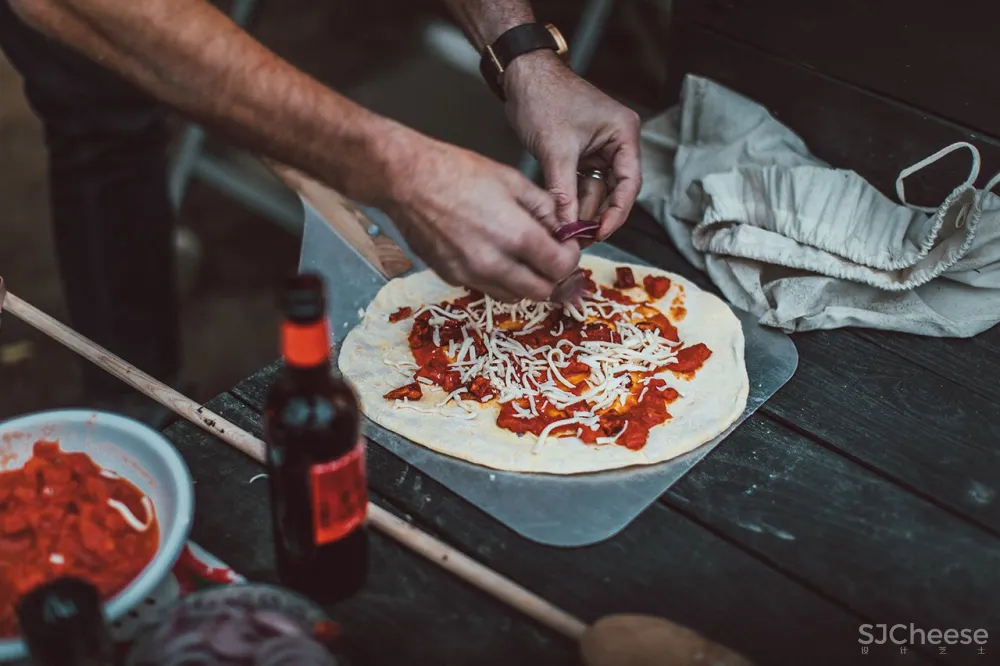 英国一对双胞胎兄弟自建优雅工业之家