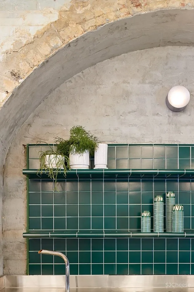 墨尔本科灵伍德Piccolina Gelateria冰淇淋店 | Hecker Guthrie