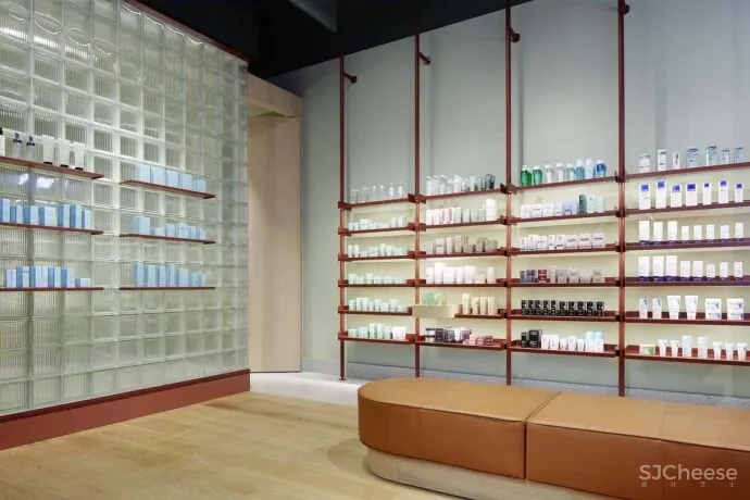 柏林一家未来主义药房设计