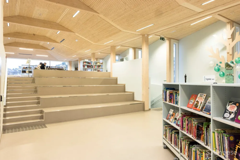 格里姆斯塔德图书馆 / Helen & Hard