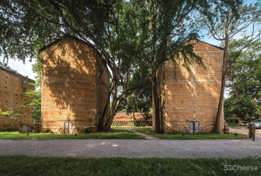 Kaomai烟草窑改造,清迈 / Shma