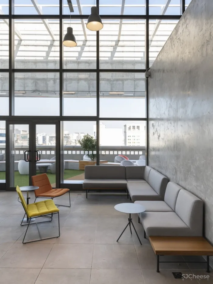 巴西圣保罗CUBO新创业孵化办公空间设计