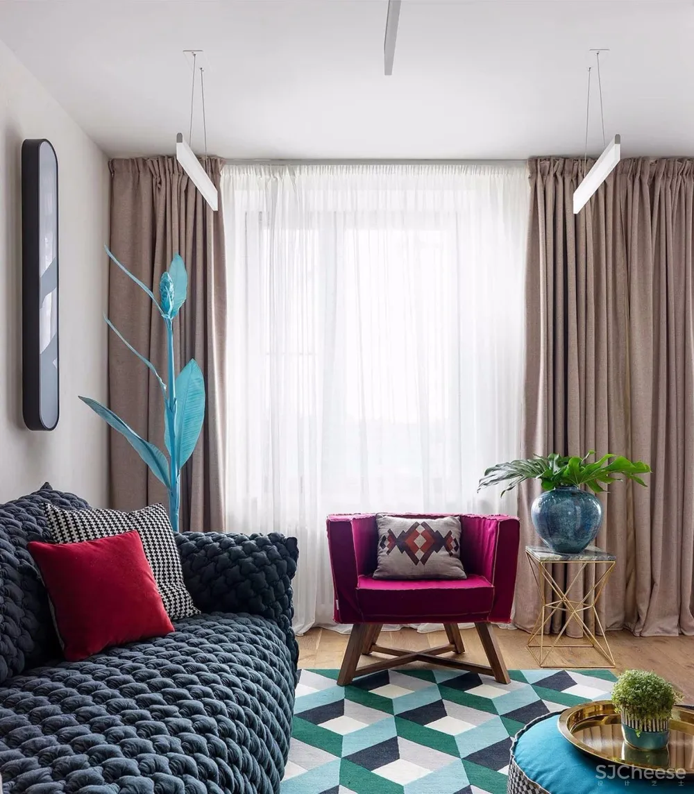 进入一场色彩的奇妙之旅