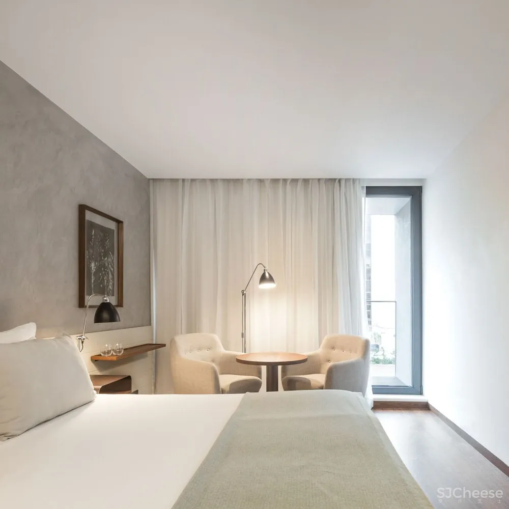 勒克斯公园酒店 / Arquitectos Aliados + PROMONTORIO