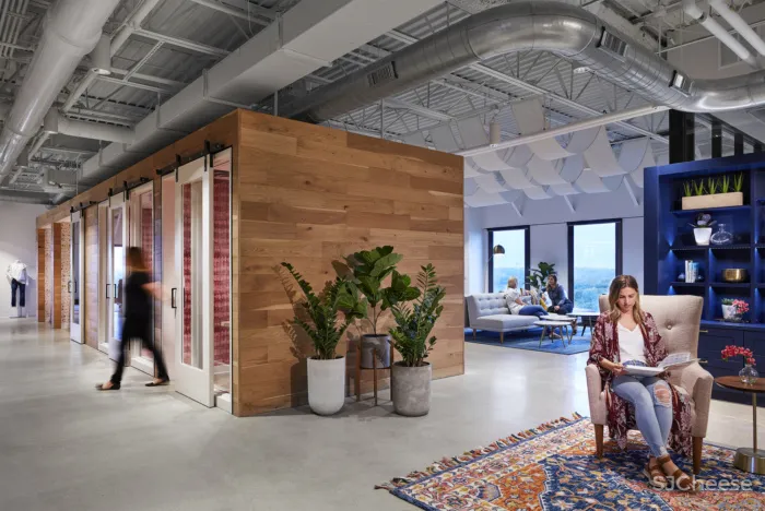 美国Evereve女性办公室设计