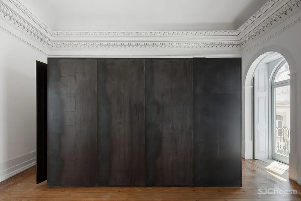 科英布拉酒店改造，葡萄牙 / depA Architects