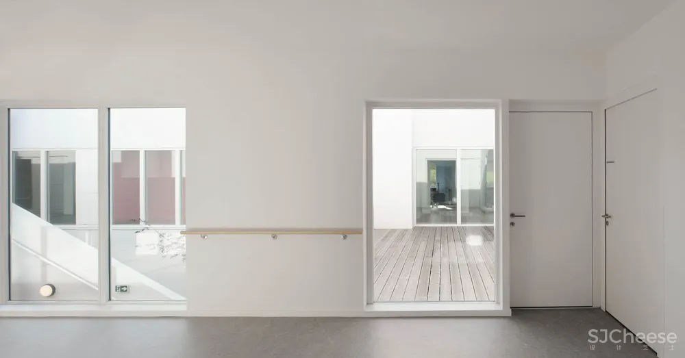 个床位的养老院 法国