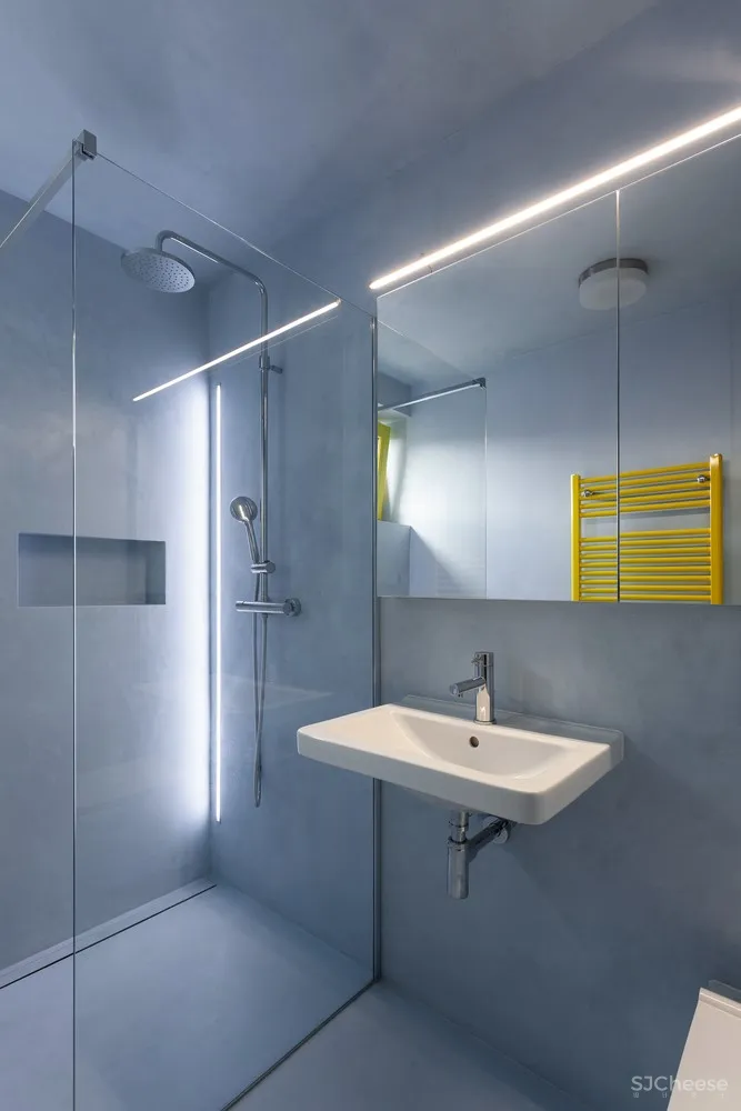 Minimalist Apartment in Prague | 安静中性的环境 首