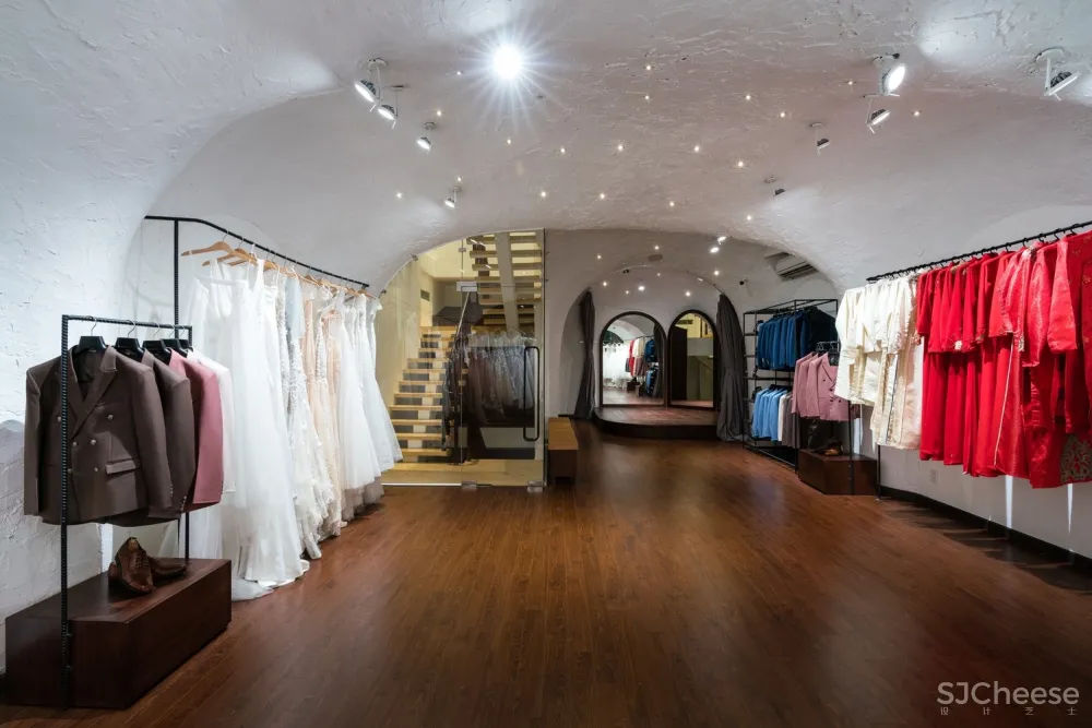 Rin 婚礼工作室 / District 1 Architects