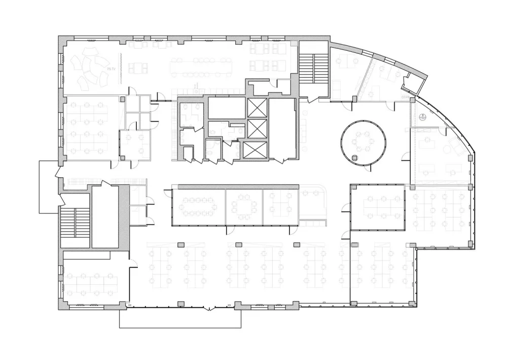 首发 | 大胆的色彩表达 STUDIO11设计明斯克办公空间