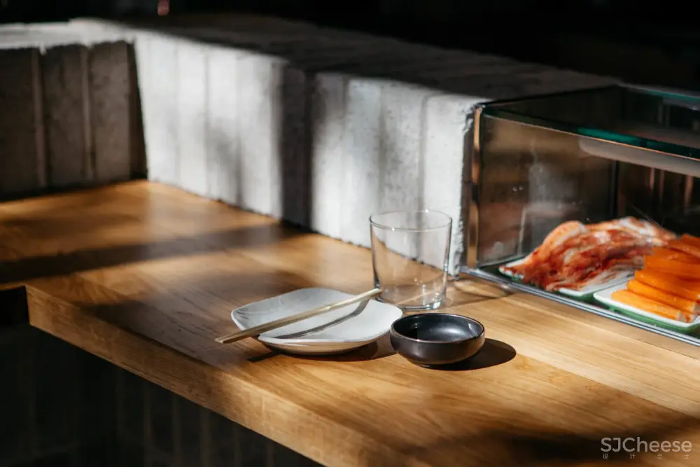 日本连锁餐厅Ryu在加拿大蒙特利尔开张