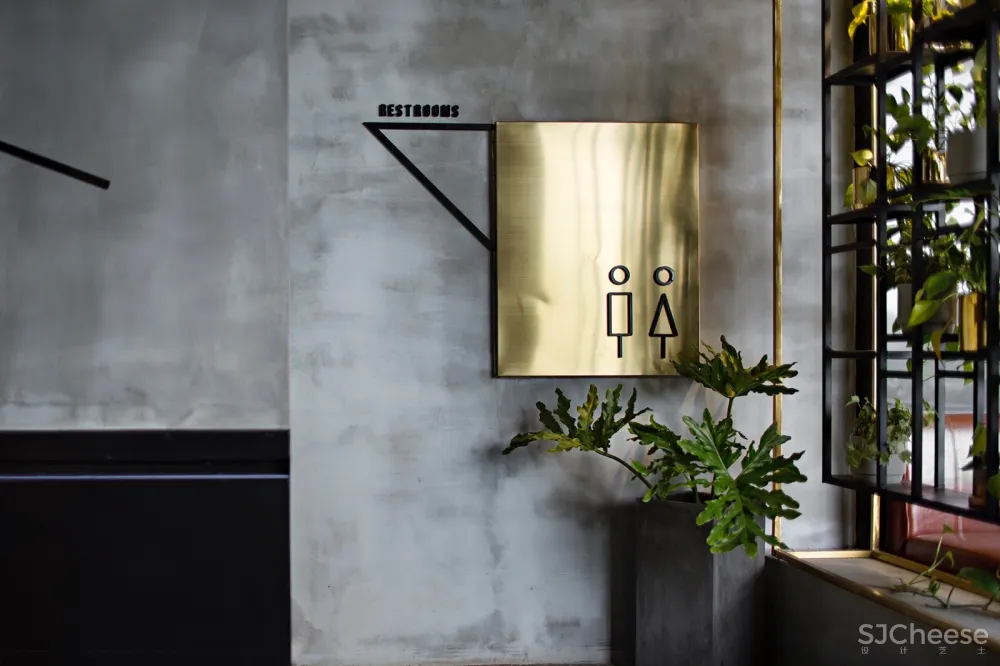 食酒堂精酿吧,海口 / Ly龙丽仁室内设计 首