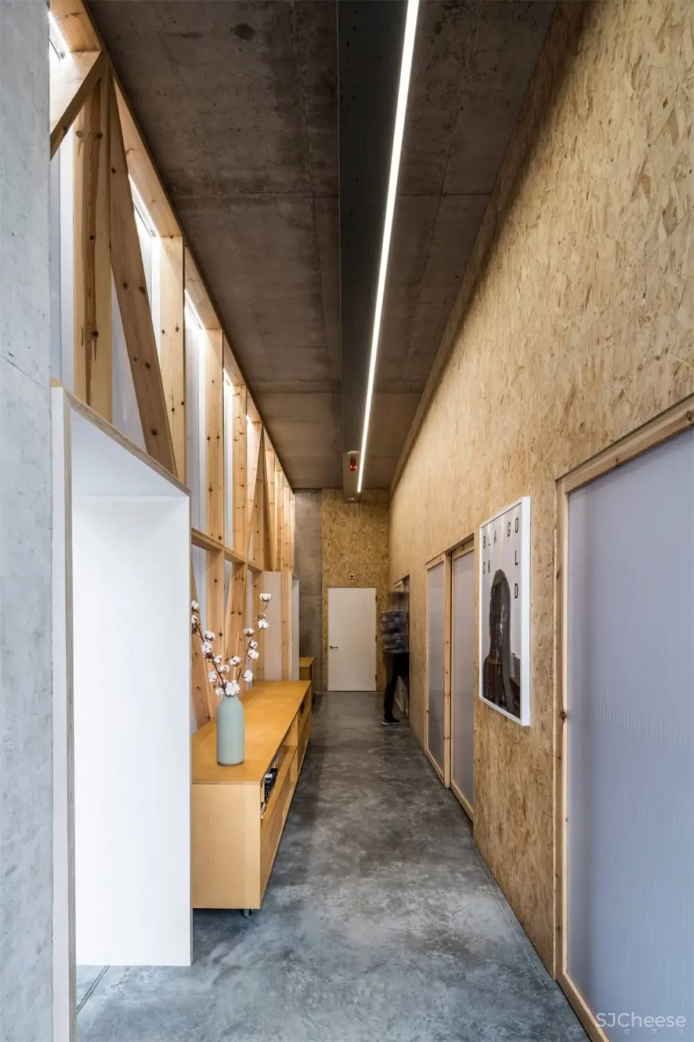 谢菲尔德18世纪铸铁厂改造办公空间设计