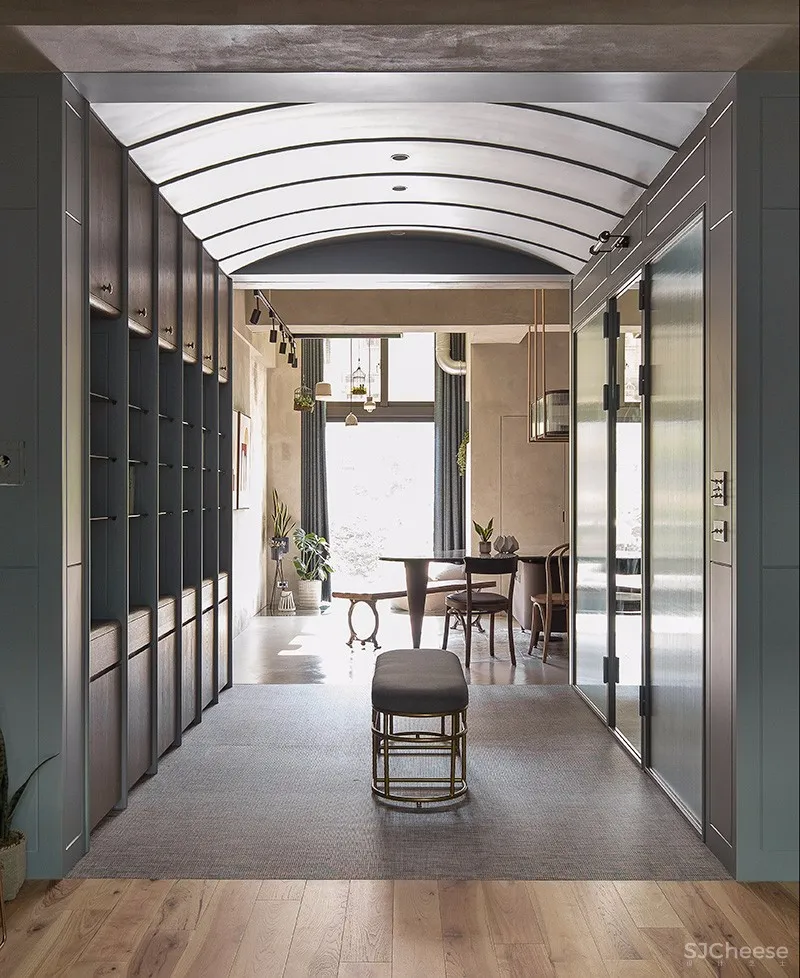 粗犷与优雅！台南181.5㎡混搭现代感透天厝 | 执见设计