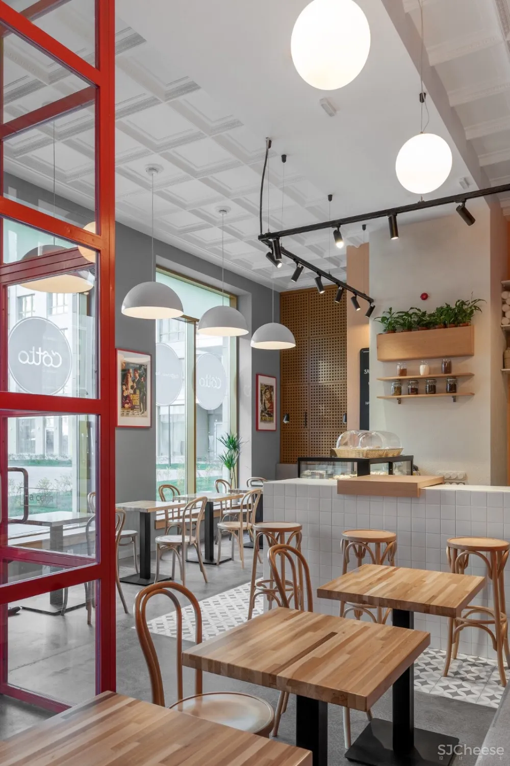 莫斯科48m²Cotto罗马风格咖啡店 | Small Studio 首
