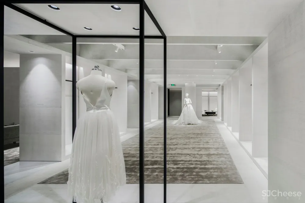 西涛设计工作室:上海 Shine Moda 旗舰店 首