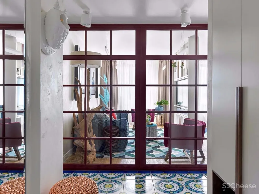 进入一场色彩的奇妙之旅