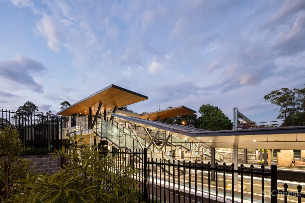 切尔滕纳姆车站: Cox建筑事务所