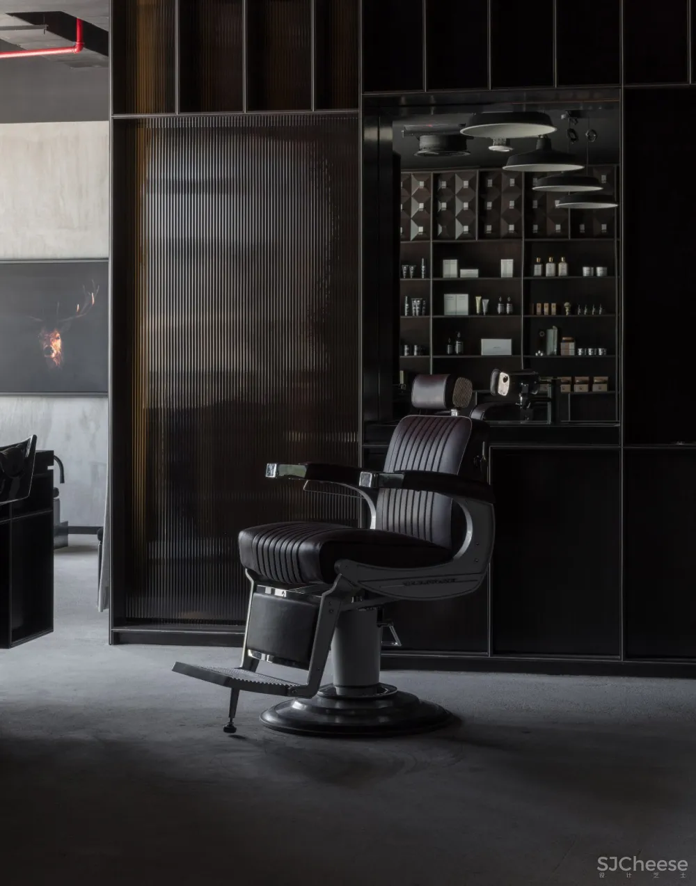 Szczepaniak：迪拜Chaps & Co男士沙龙 首