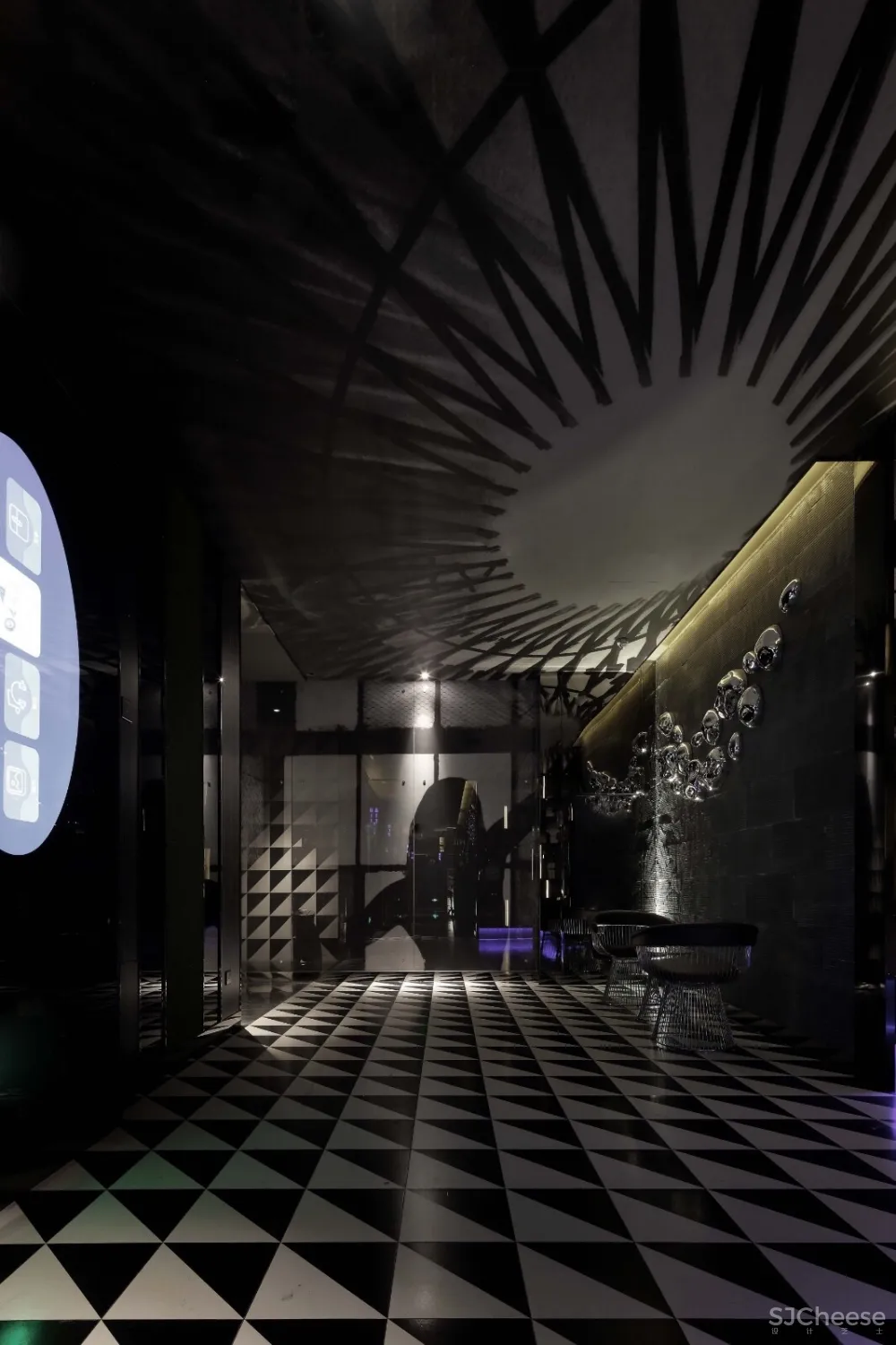 艺术潮流范——“砖”做KTV | 辛视设计