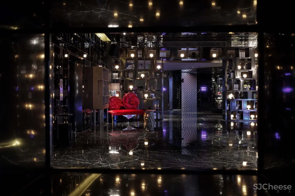 艺术潮流范——“砖”做KTV | 辛视设计