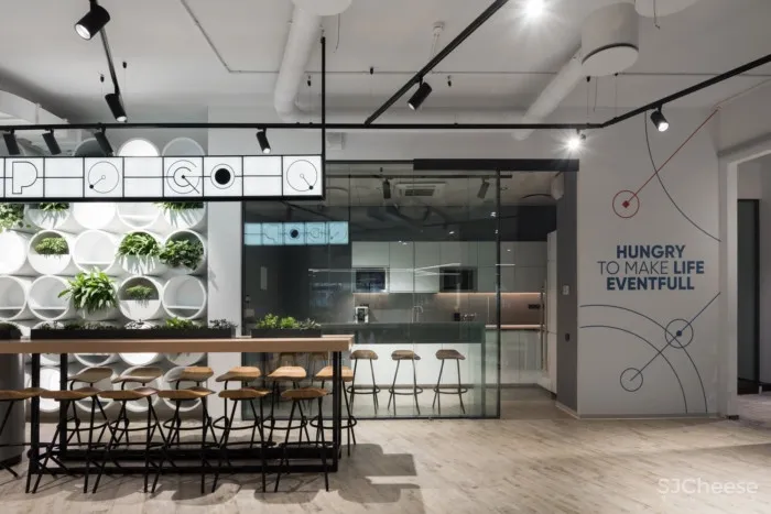 莫斯科DPG通信机构办事处设计