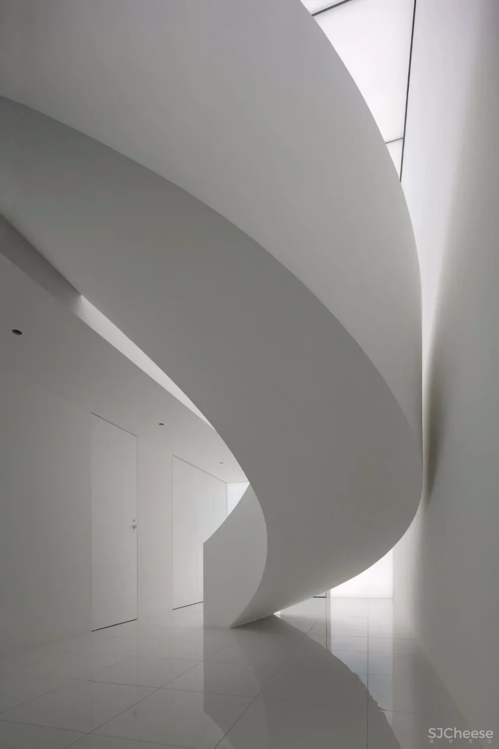 极简大师丨如何将白色做出空灵的境界