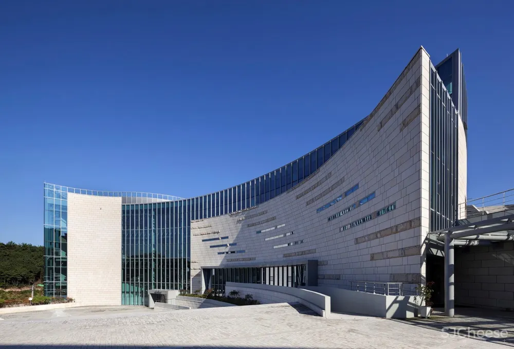 欢乐教堂 / The Beck Group