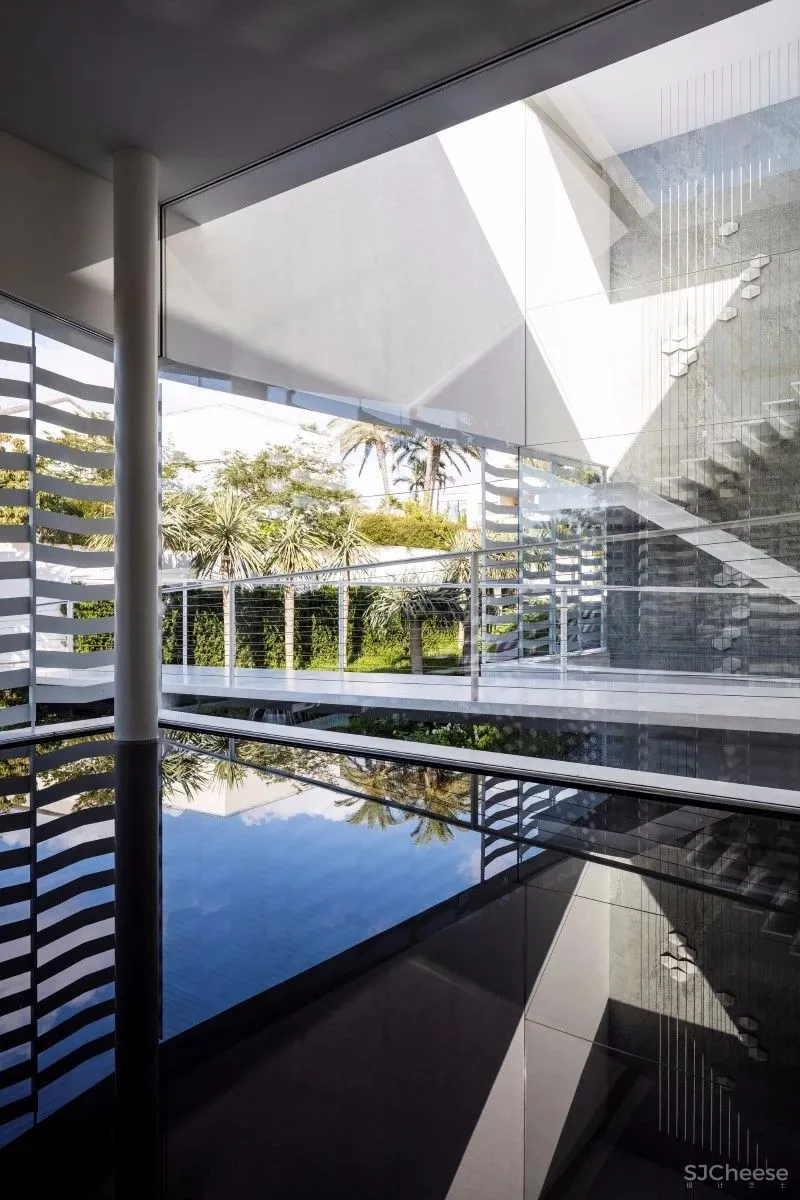 1500m² 大别墅，极简大师这样打造，美竟如此纯粹