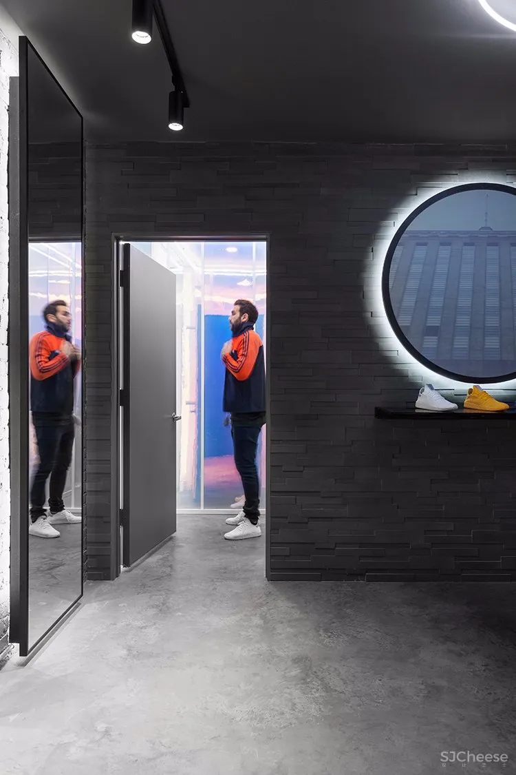 ADIDAS X CNCPTS,运动潮人朝圣圣地