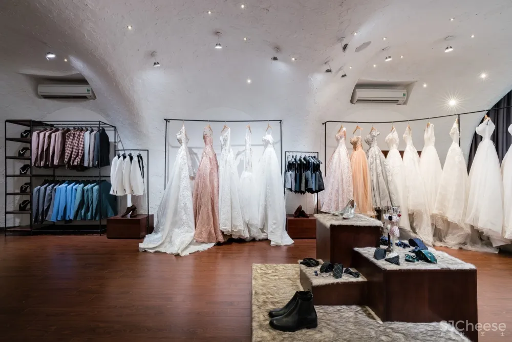 Rin 婚礼工作室 / District 1 Architects