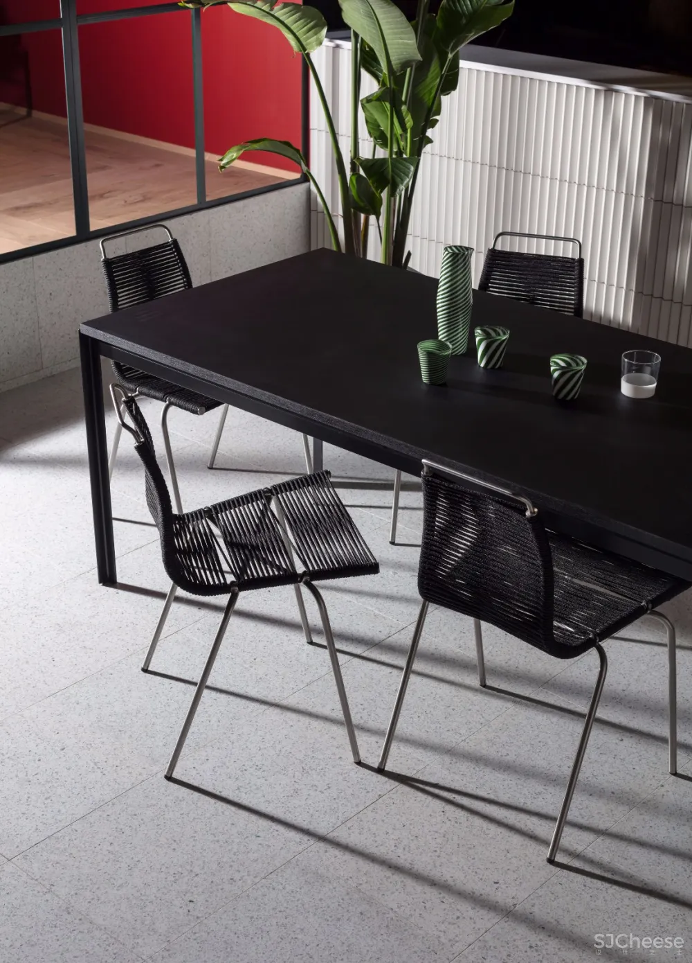 丹麦家居用品品牌卡尔汉森“米兰之家” 首